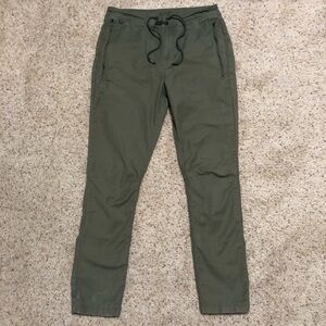 Roark Revival Mens 30 Layover Traveler Pants Green